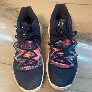 Nike Kyrie Basketball shoes